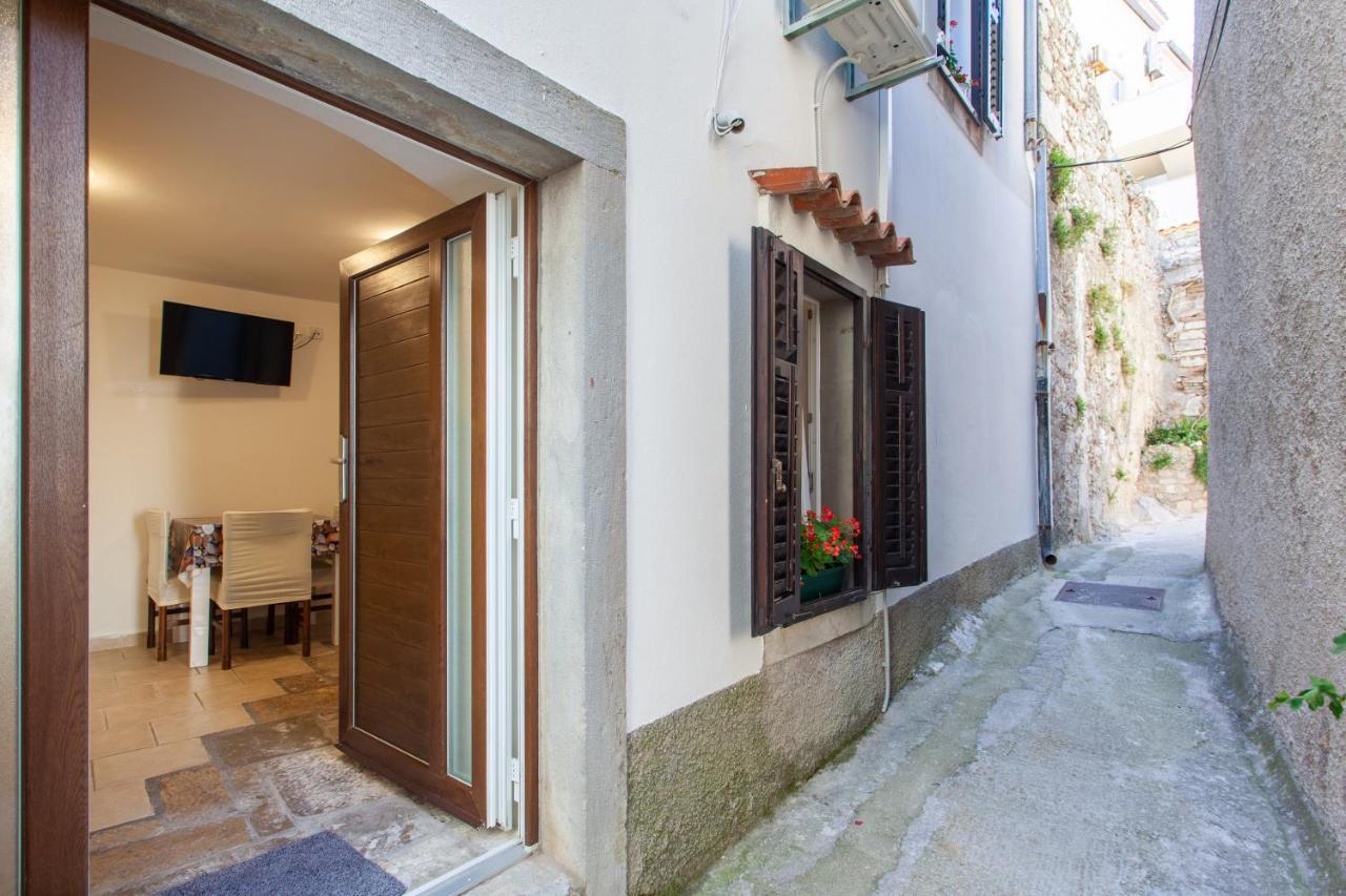 Room M Cres Exterior foto